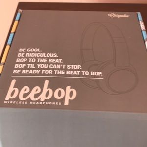New in the box beebop headphones wireless ninja t.